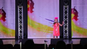 Кавер "Письмо к Элле Ф."  автор В. Началов.
Исполняет Мария Бондаренко Школа Искусств БГИИК. Препода