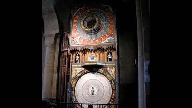 Lund Cathedral Clock.wmv смотреть онлайн