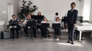 „День Победы" В. Харитонов, Д. Тухманов солист Д. Зубанов