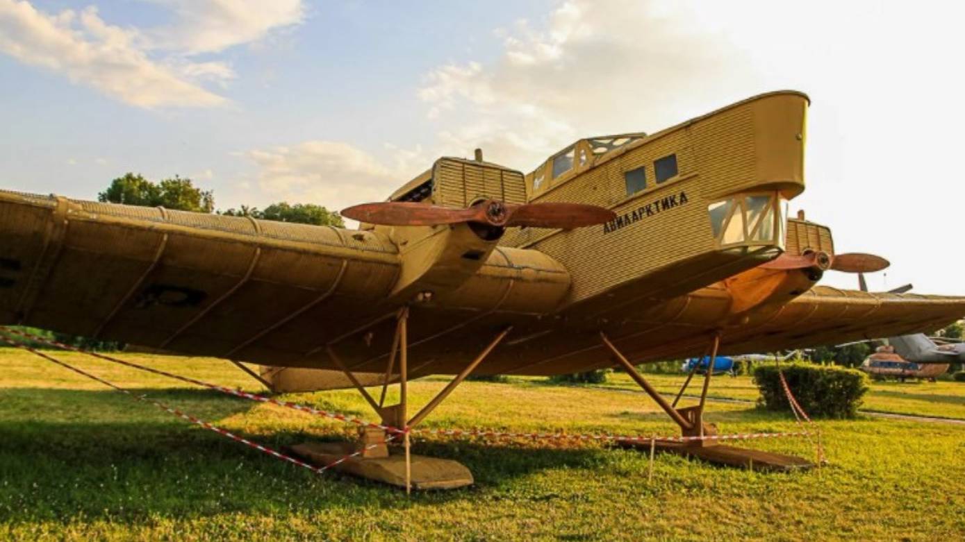 Советский тяжелый бомбардировщик ТБ-1