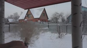 Стреляю замерзшим пивом