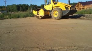 Работа вибро катка.