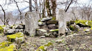 Видео 94 - Круглые и ПОЛУкруглые составные дольмены (Гузерипль)