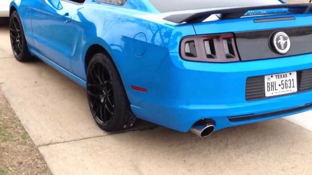 2013 Mustang Black AMR Wheels 20" Staggered смотреть онлайн