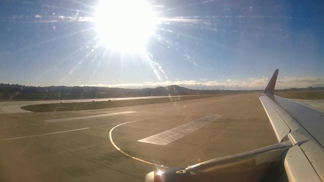 Взлёт из солнечного декабрьского Сочи