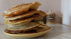 Вегетарианские чебуреки с картошкой. Постные чебуреки.