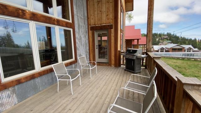 Terry Peak Chalets смотреть онлайн