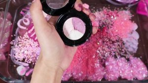 Миксуем «РОЗОВЫЕ» тени, добавляем больше БЛЕСТКА в слайм.