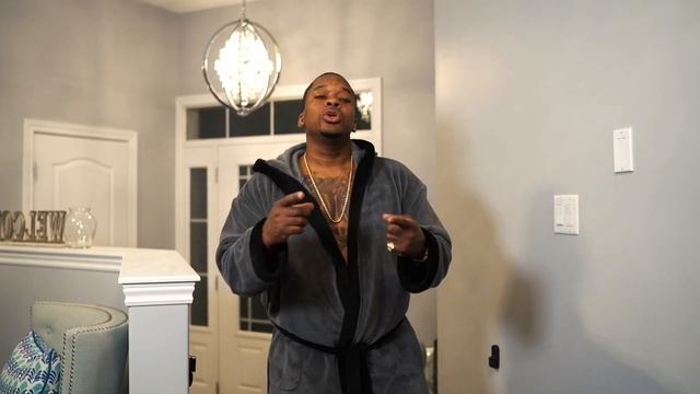 Mix - Leave The Door Open - Bruno Mars, Anderson .Paak Silk Sonic - Basil McCalla (Official Video) смотреть онлайн