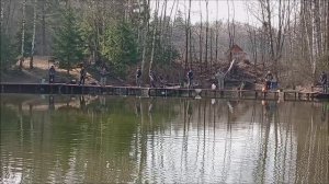 Блесна шартрез-малина в первые минуты после запуска включилась в работу. Рыбалка на спорт зоне.