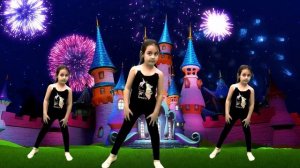 Şura banana dances to papaya song minions zumba