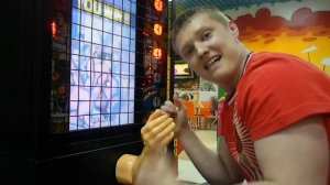 Армрестлинг против машины