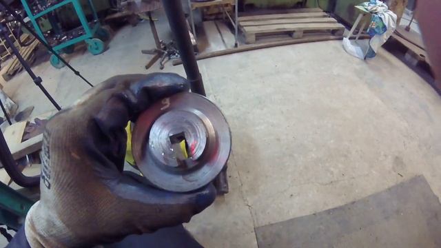 Протяжка для обработки шпоночных пазов в отверстии
