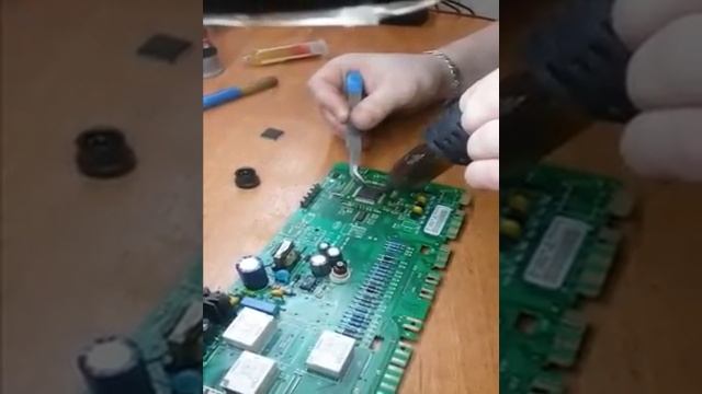 Ремонт платы (модуля) управления стиральных машин Indesit и Ariston