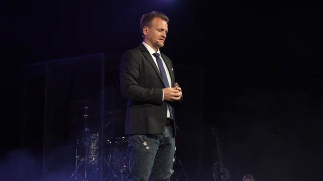 Первое и Последнее Плавание | Олег Костюк