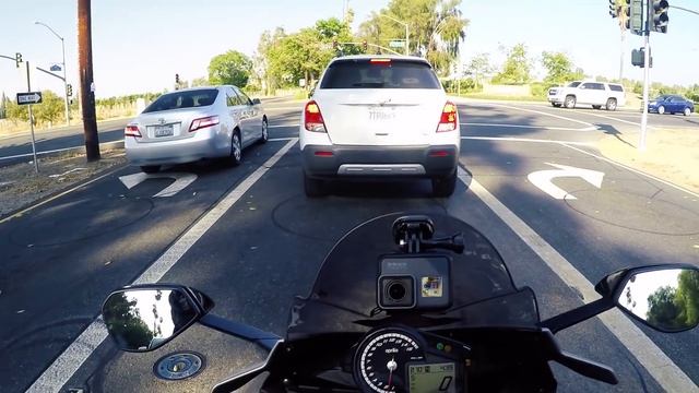 How To Choose a Performance Exhaust for your Sportbike смотреть онлайн