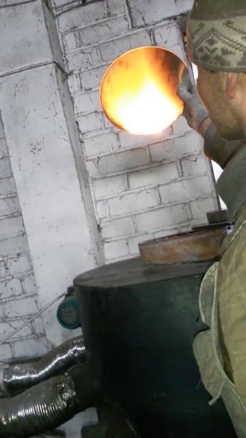 Работа воздухогрейного котла "Эком В". смотреть онлайн