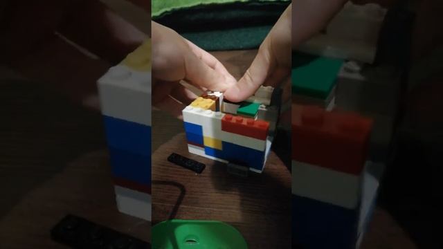 как сделать сейф из лего. Очень легко смотреть онлайн