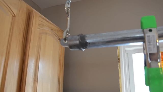 Homemade Background Holder смотреть онлайн