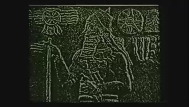 Atmospheric space ambient music. Structures in those craters. Ciao alien hunter.22007