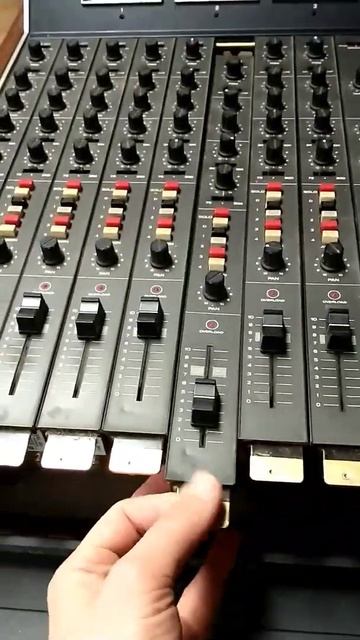 Vintage Analog Preamps #gearporn