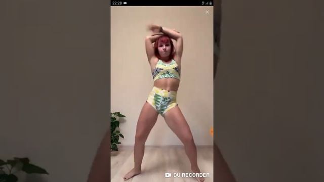 Танец шпагат смотреть онлайн