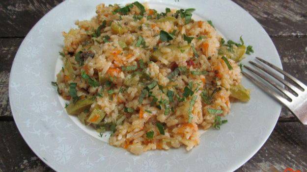 Тушеные кабачки с рисом в мультиварке