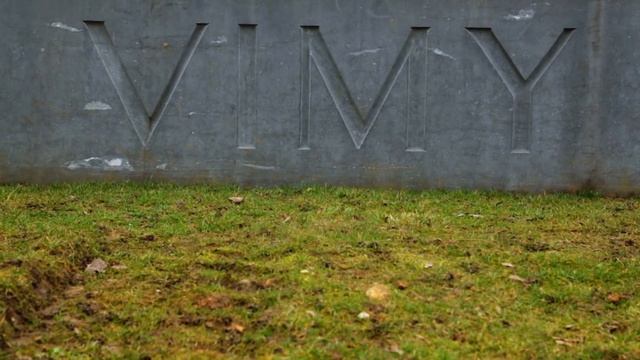 Vimy Ridge through the lens of Google Maps смотреть онлайн