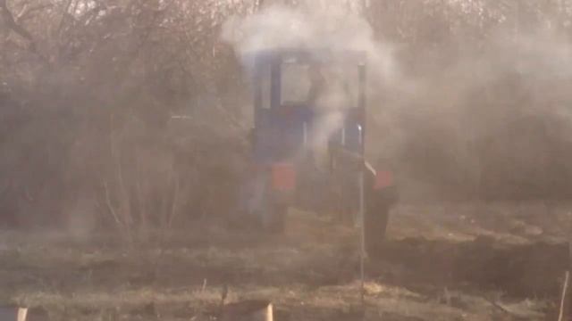 Пахота трактором т-65 смотреть онлайн