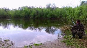 ✅📥Видео с Ютюб. Рыбалка для души. Вода в реке поднимается.