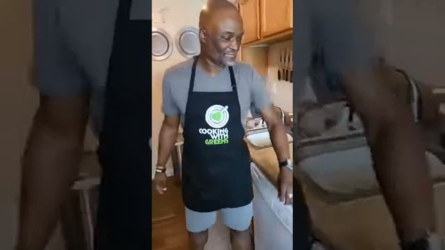 Cooking With Greens - Barbecue Chicken Pasta смотреть онлайн