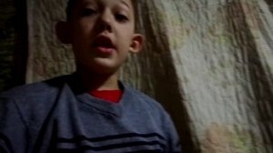 Валёк пошёл в магазин а Игорёк   хчит с ним