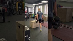 Александр Зубков, ТФ Люблино, член клуба,
Количество повторений 69 раз.