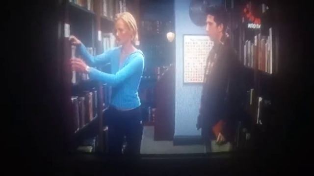 Сериал "Друзья", фрагмент 153 серии (2000) [НЛО TV, 02.12.2021] №3 смотреть онлайн