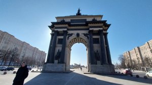 Триумфальная Арка в Москве