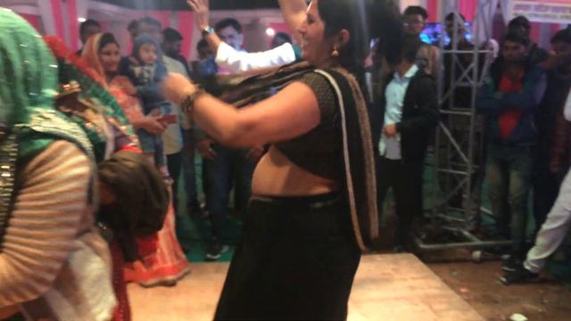 Teri Rab Ne Bana Di Jodi (Movie : Suhag) смотреть онлайн