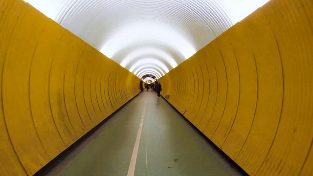 3292805-uhd_3840_2160_30fps