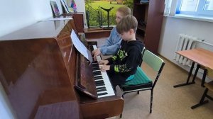 «Песенка крокодила Гены» из мультфильма «Чебурашка». Музыка
В. Шаинского