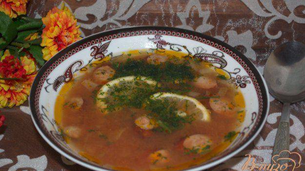 Солянка домашняя с ветчиной, сосисками