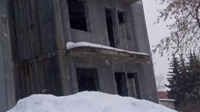 влог второй 3 этажный заброшенный ветеранский дом 🏡 смотреть онлайн