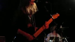 Blood Red Shoes - I Wish I Was Someone Better