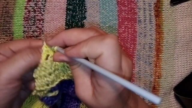 Шапочка крючком поперёк смотреть онлайн