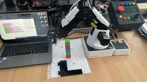 Башня из 5 кубиков. Программирование DOBOT Magician