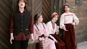 Пылью закурена...