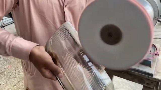 ЧИСТКА СТЕКОЛ АВТОМОБИЛЬНЫХ ФАР ЗА 5 МИНУТ | ЧИСТКА И ПОЛИРОВКА АВТОМОБИЛЬНЫХ ФАР ЗА 5 МИНУТ смотреть онлайн