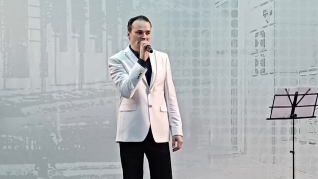 музыкально-поэтическая программа "Песни надежд". Поёт Михаил Серегин. смотреть онлайн