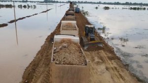 Строительство, грунтовая дорога восстановление