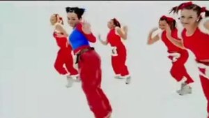 Lolly - Rockin' Robin (Official Video)