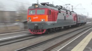 Поездка в электропоезде ЭД9М по городу Красноярску | Железная дорога в Сибири