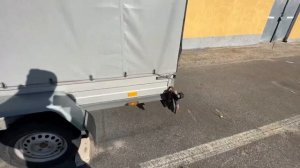 Geely Atlas Pro 2023 Проверка розетки прицепного устройства.